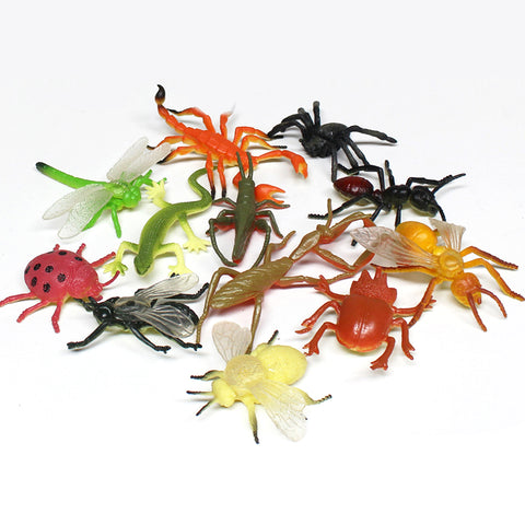 12pcs plastic Simulation Bee Dragonfly Spider toys Insect Ladybird Locust lizard models figures figurines set Educational toys